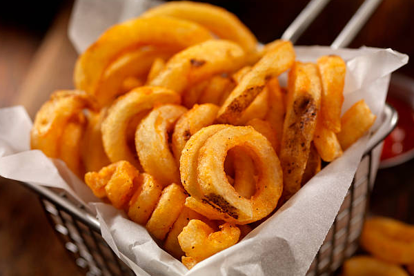Family dinner options near Shirley MA at Deven's Pizza & Deli
